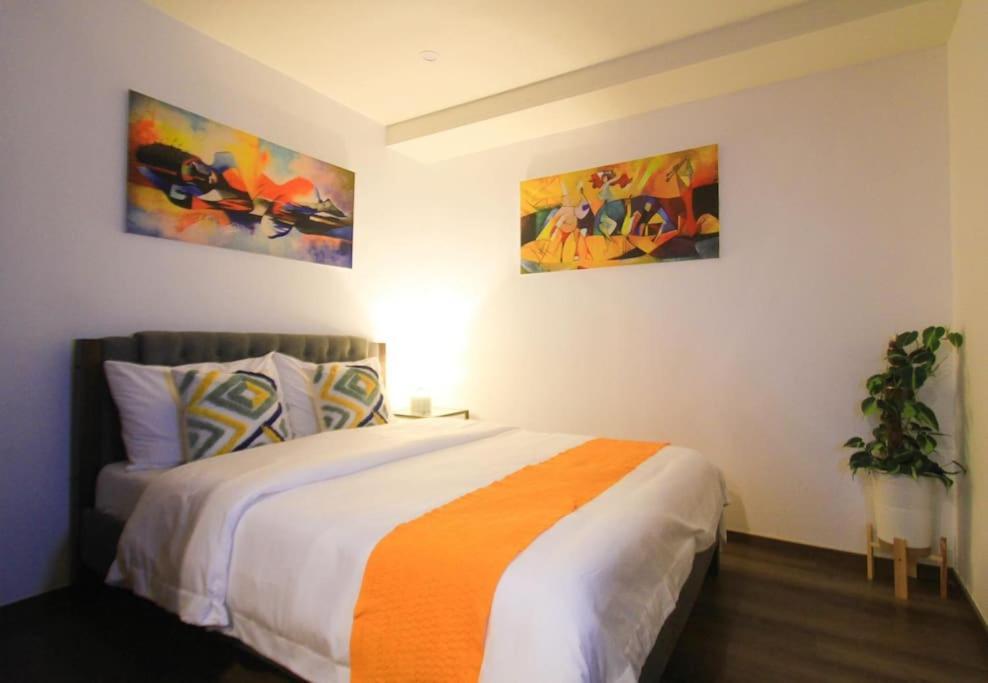 Apartment Air Conditioned Unit In Megatower 4